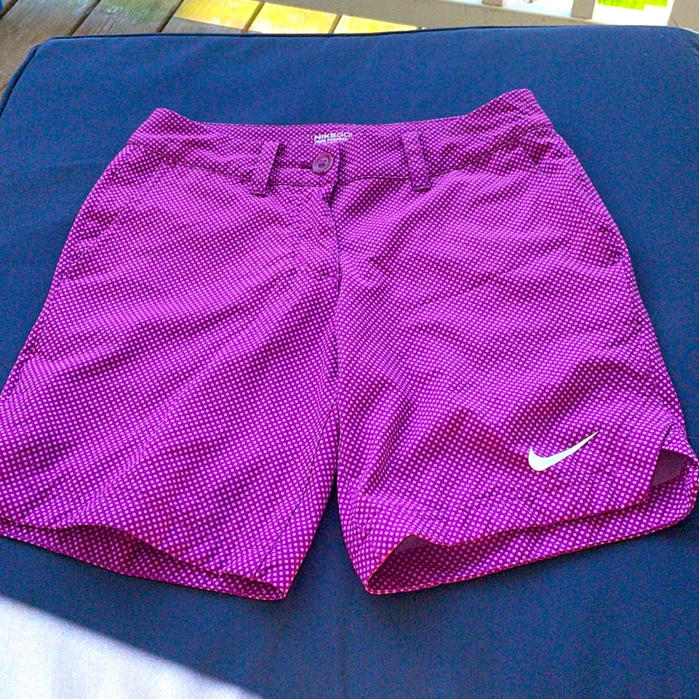 Nike Golf Tour Performance Dr Fit size 2